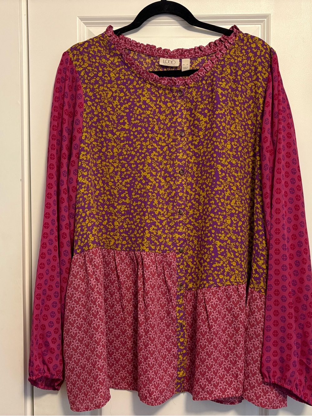 LOGO by Lori Goldstein Floral Shirt